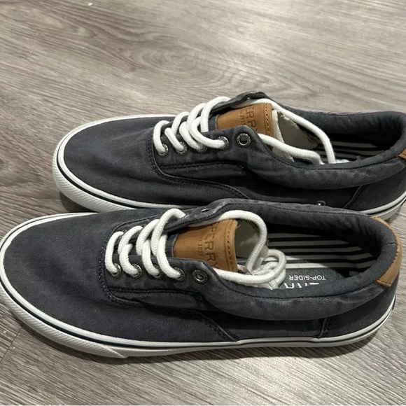 Sperry canvas sneakers (blue). Brand new with no box. Size 8.5 in men’s. - Picture 2 of 3